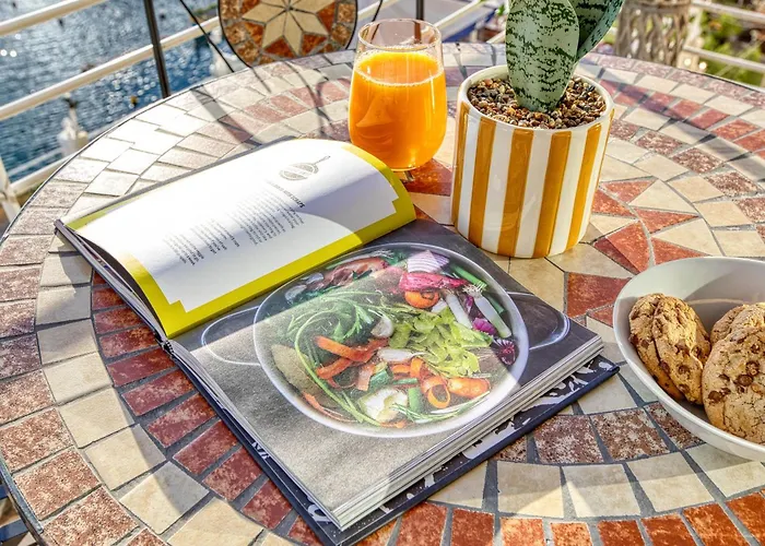 Seafront In Picturesque Spinola Bay شقة سانت جوليان