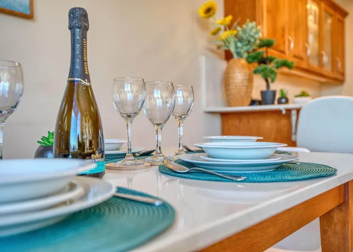 Seafront In Picturesque Spinola Bay شقة سانت جوليان