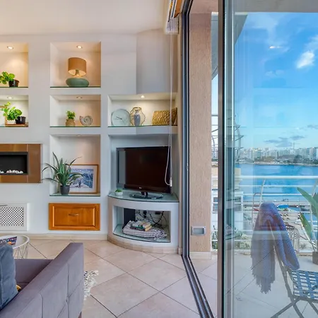 Appartement Seafront In Picturesque Spinola Bay