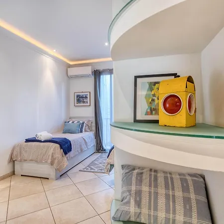 Appartement Seafront In Picturesque Spinola Bay San Ġiljan