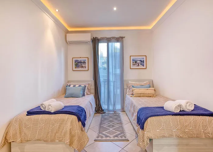 Apartment Seafront In Picturesque Spinola Bay Saint Julian's