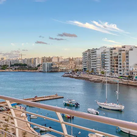 شقة Seafront In Picturesque Spinola Bay